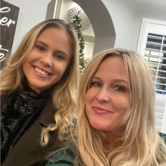 Meet your Posher - Picture 1 of 2